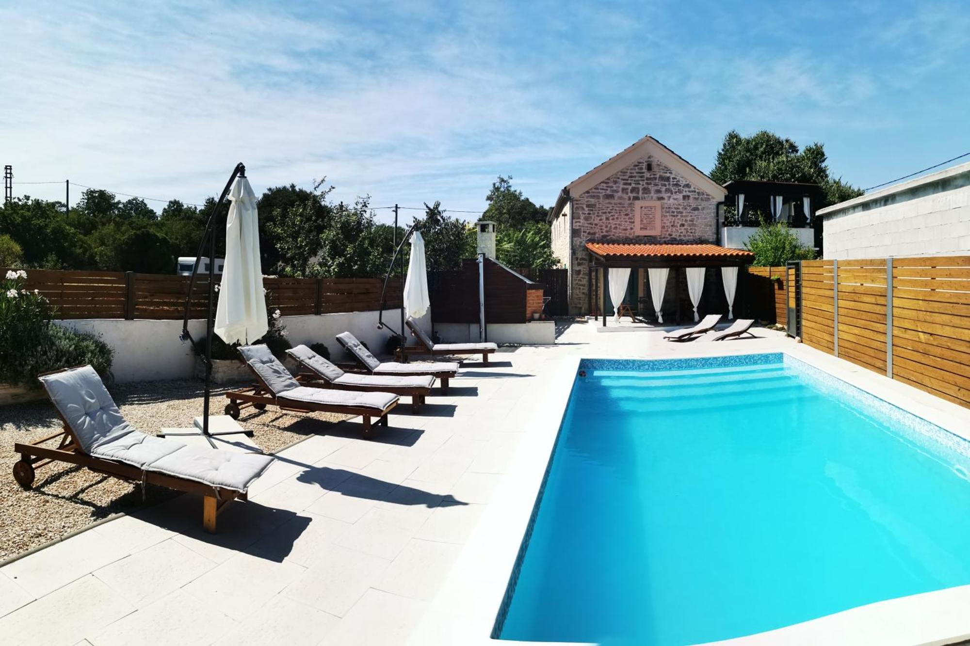 Pridraga Apartments Malic מראה חיצוני תמונה