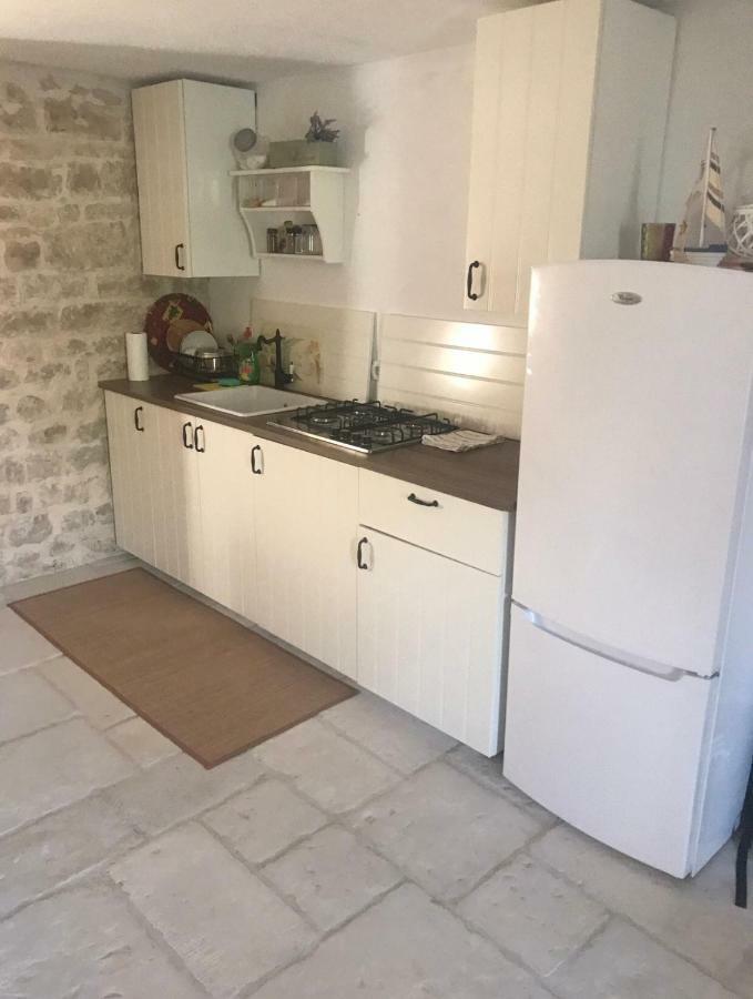 Pridraga Apartments Malic מראה חיצוני תמונה