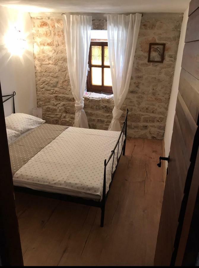 Pridraga Apartments Malic מראה חיצוני תמונה